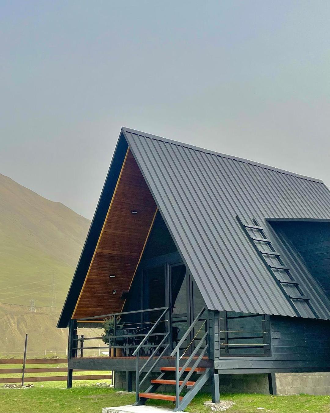 Wildwood Kazbegi Villa Exterior foto