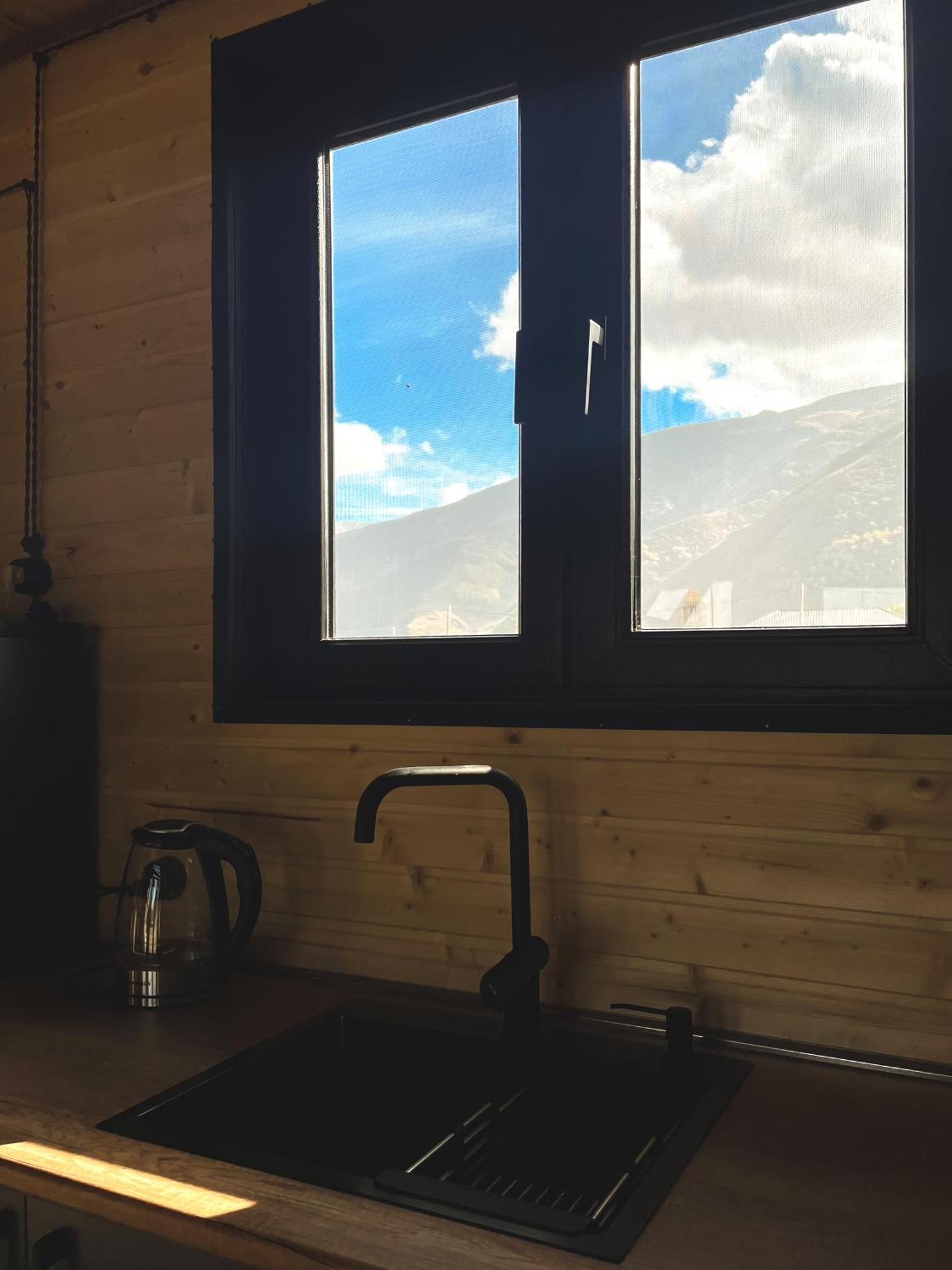 Wildwood Kazbegi Villa Exterior foto